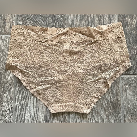 New SO Intimates Stretch Lace Hipster Panties Size M Nude - Picture 2 of 2